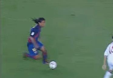 马刺7连胜大胜雷霆，亚历山大33分难救主！