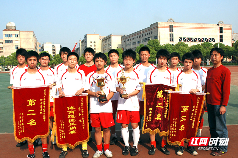 J联赛第12轮比赛战报:东京FC2-1札幌冈萨多,奥利维拉、田原岚田建功 J联赛第12轮比赛战报:东京FC2-1札幌冈萨多,奥利维拉、田原岚田建功